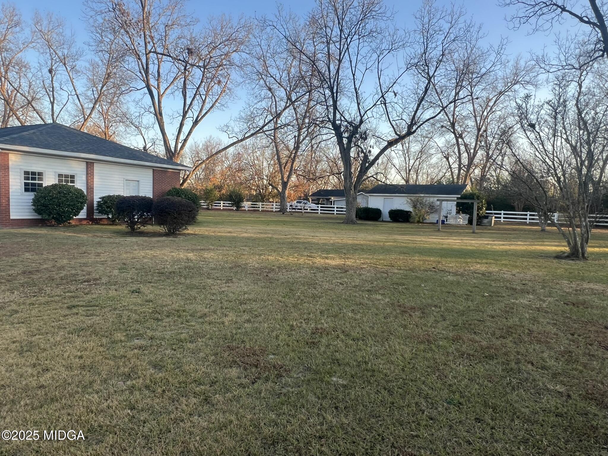 3640 South Walden Road Macon, GA 31216 - Photo 3 of 21 a view of a yard in front of a building