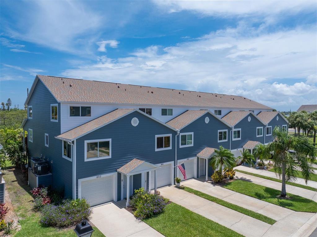 802 Hidden Harbour Drive Indian Rocks Beach, FL 33785 - Photo 2 of 61