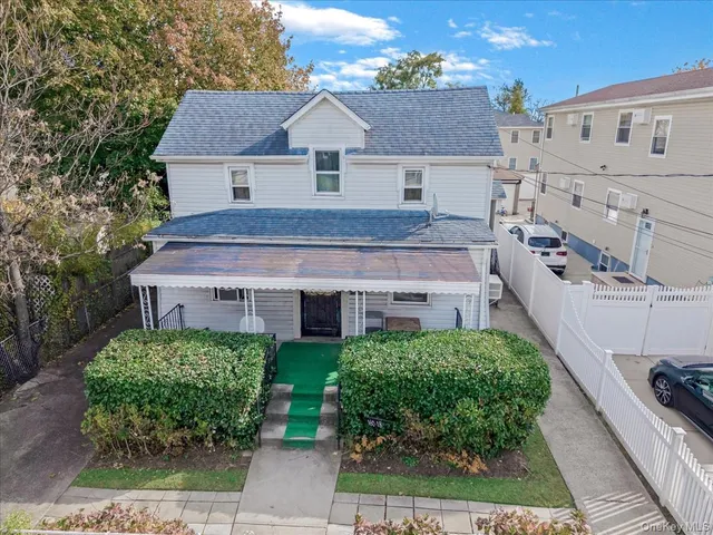 $799,000 | 160-18 128th Avenue | Rochdale