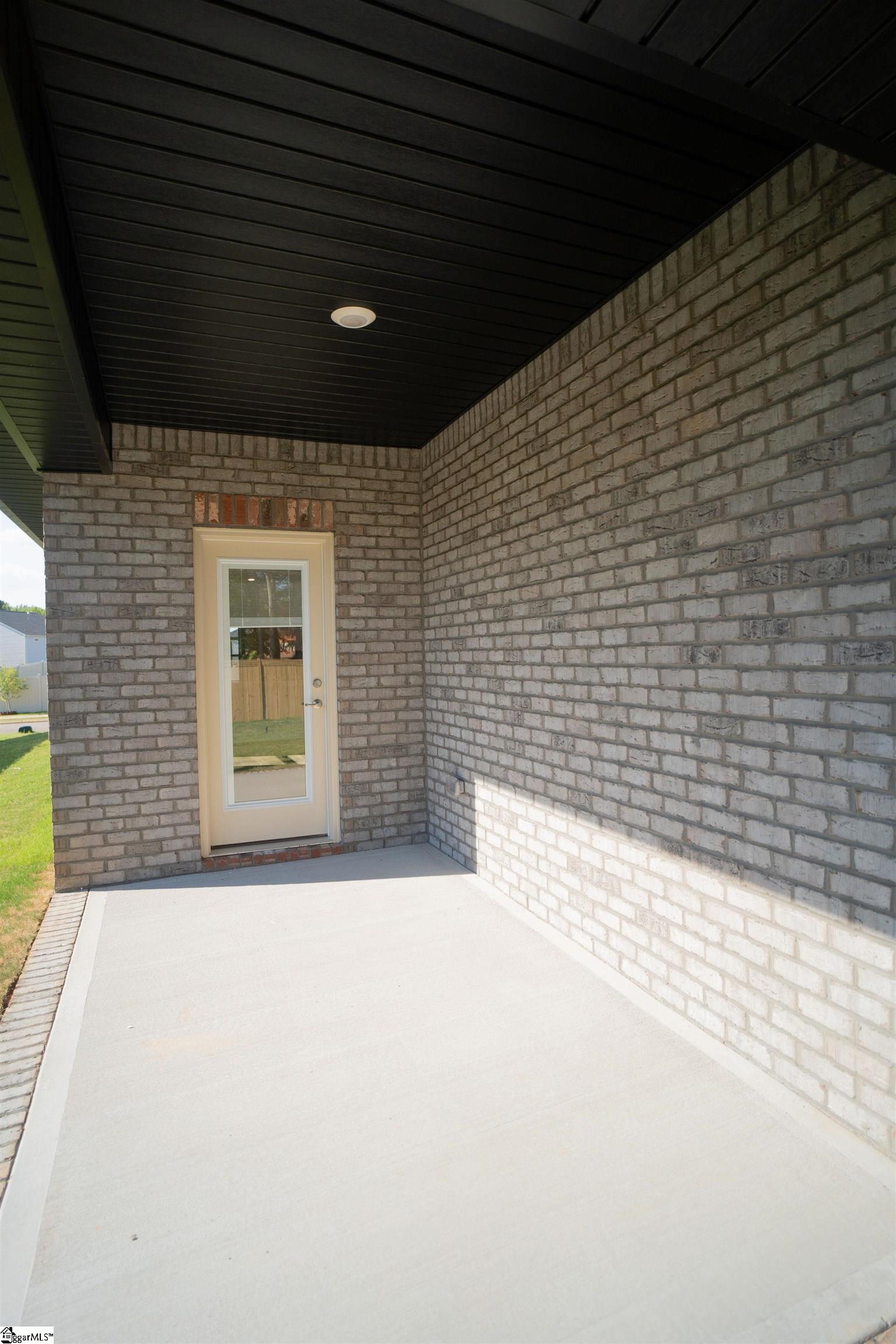 8 Red Holw Road Simpsonville, SC 29681 - Photo 11 of 27 Gallery Image 11