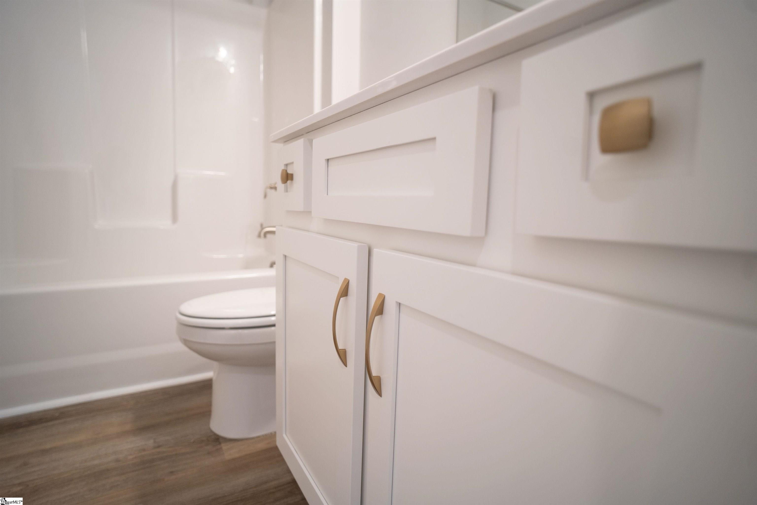 8 Red Holw Road Simpsonville, SC 29681 - Photo 10 of 27 Gallery Image 10