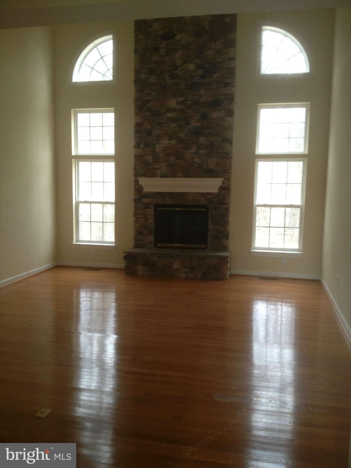 9810 Kraft Hill Road Perry Hall, MD 21128 - Photo 5 of 14 Family Room