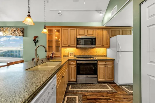 a picture of a bathroom with mirror