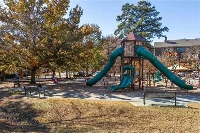 $255,000 | 2941 Caldwell Road Northeast, Unit A4, Brookhaven, GA 30319