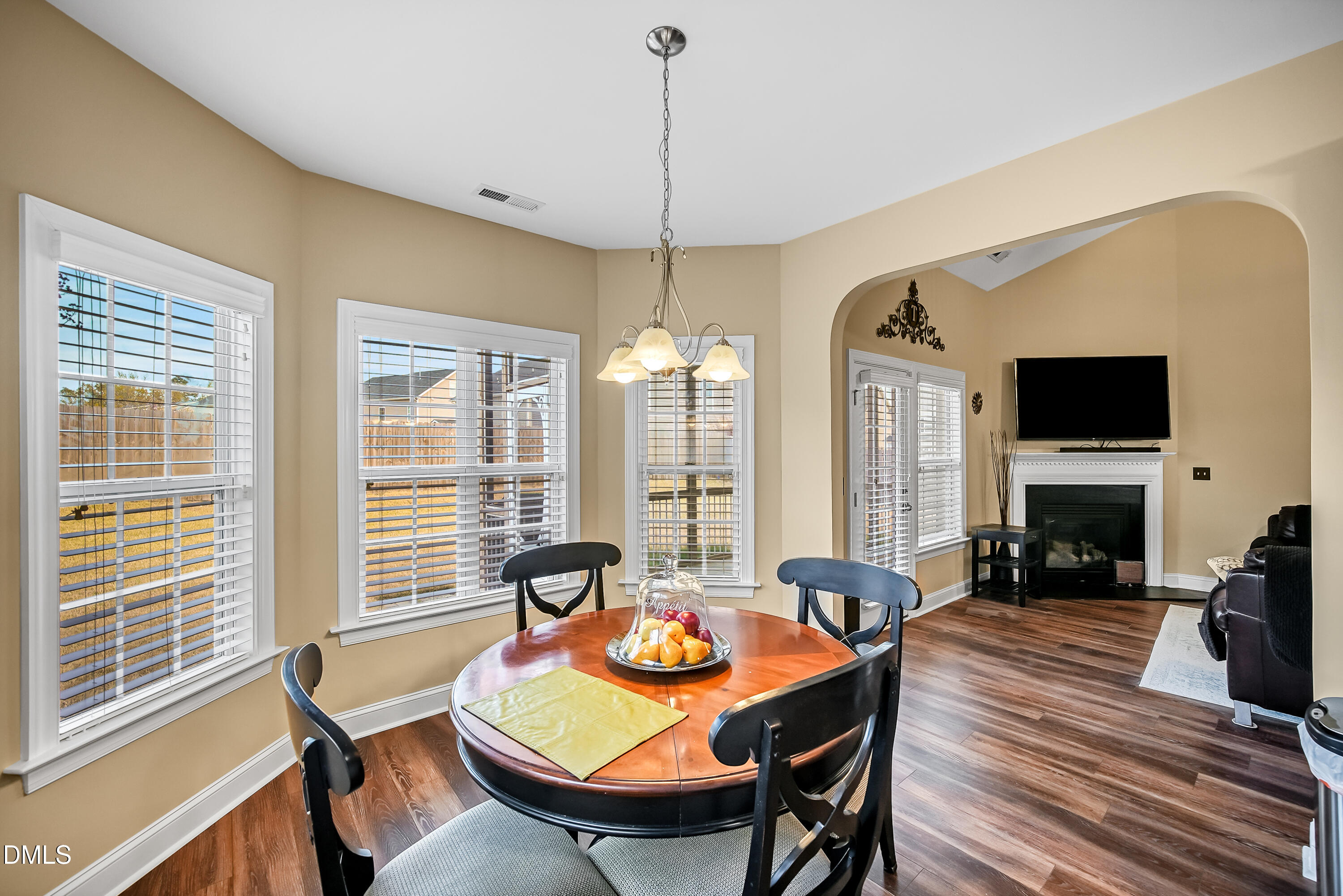 908 Sequoia Ridge Drive Fuquay-Varina, NC 27526 - Photo 13 of 76 908 Sequoia Ridge Rd 7