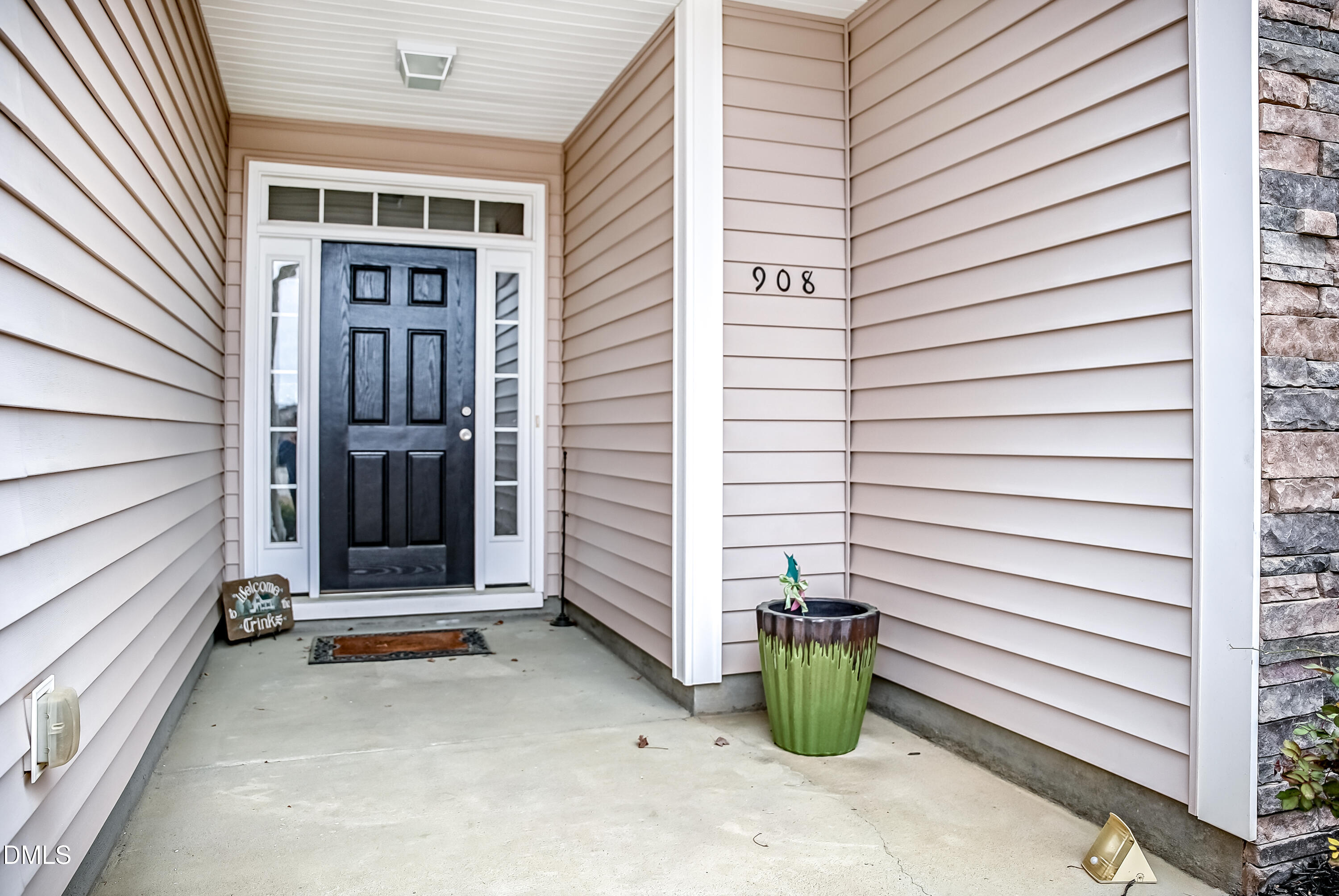 908 Sequoia Ridge Drive Fuquay-Varina, NC 27526 - Photo 6 of 76 908 Sequoia Ridge Rd 61