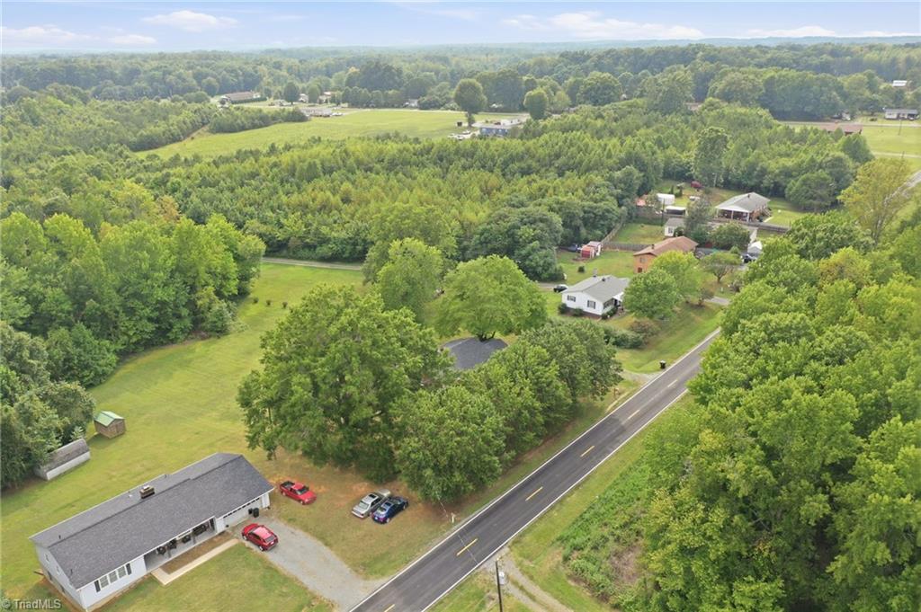 216 Underwood Road Elon, NC 27244 - Photo 19 of 20 Gallery Image 19