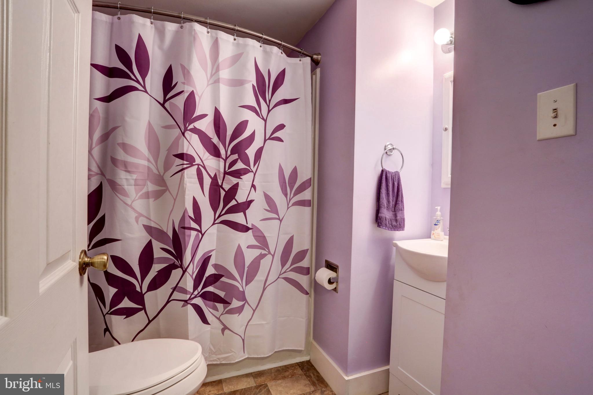 1025 Sun Valley Road Stevens, PA 17578 - Photo 20 of 34 Bathroom