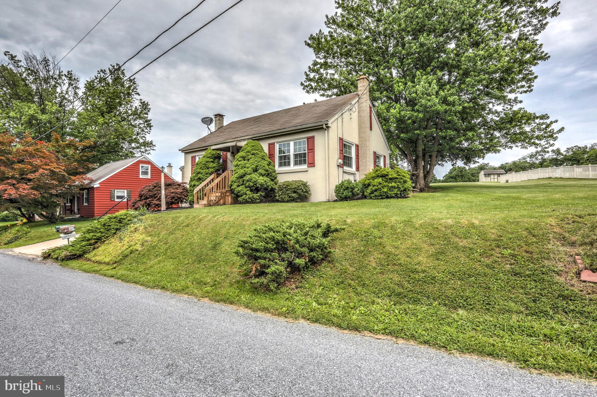 1025 Sun Valley Road Stevens, PA 17578 - Photo 3 of 34 Side Exterior
