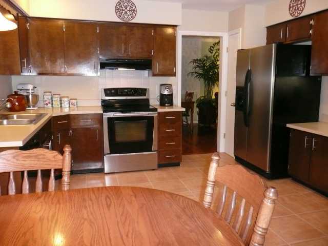 210 Devon Road Delaware, OH 43015 - Photo 10 of 18 Gallery Image 10