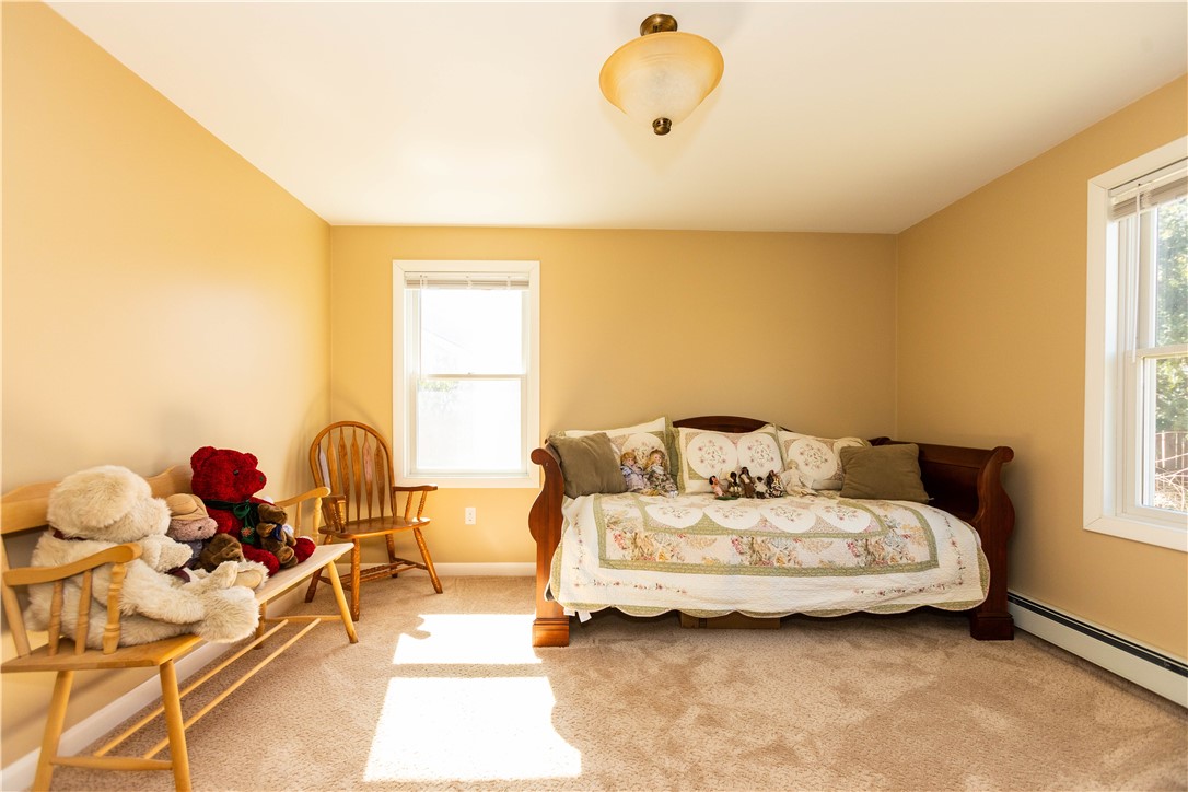 19 Silver Birch Road Warwick, RI 02888 - Photo 17 of 37 New bedroom off Great Room with plush wall to wall carpet.
