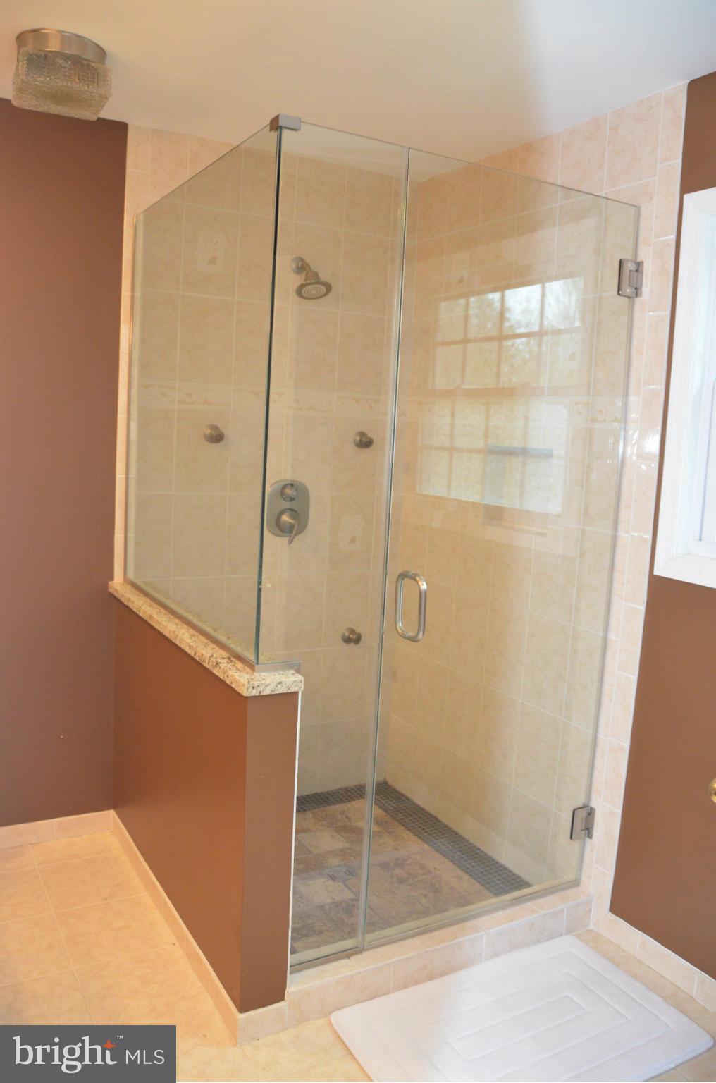 5605 Gunner Run Road Churchton, MD 20733 - Photo 19 of 30 Ceramic Tile shower