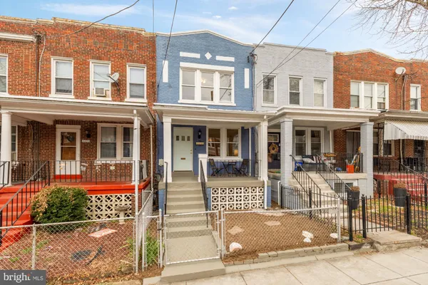 $375,000 | 1334 Ridge Place Southeast, Washington, DC 20020