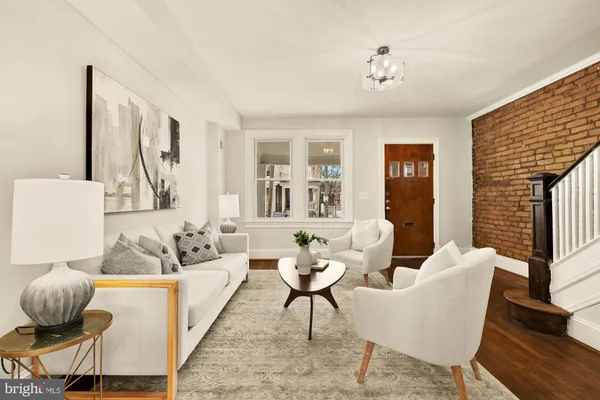 $375,000 | 1334 Ridge Place Southeast, Washington, DC 20020