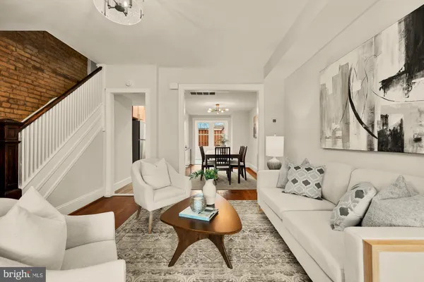 $375,000 | 1334 Ridge Place Southeast, Washington, DC 20020