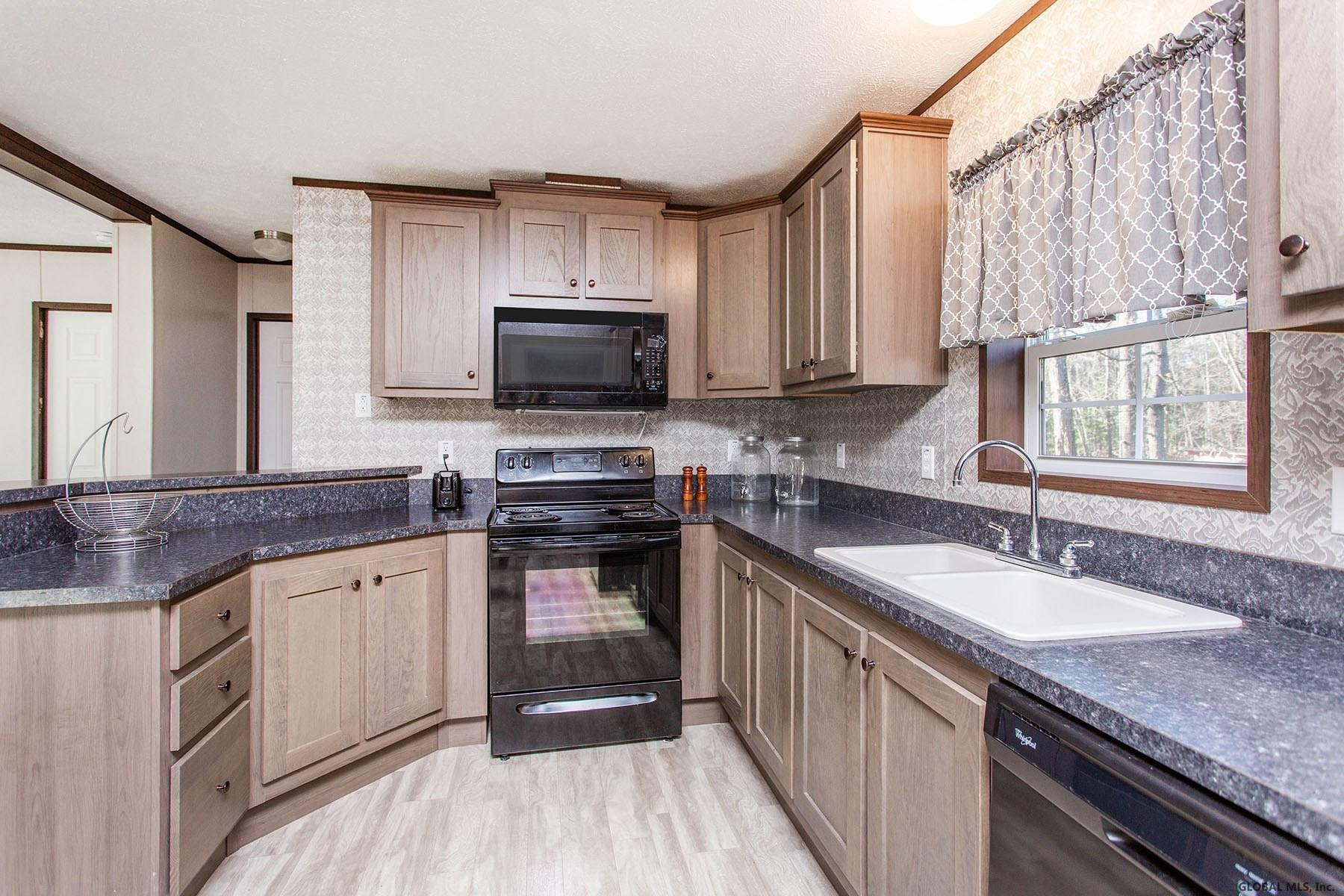 326 Gurn Springs Road Wilton, NY 12831 - Photo 4 of 26 Photo 4