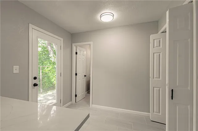 $179,900 | 11014 Cambridge Avenue, Kansas City, MO 64134