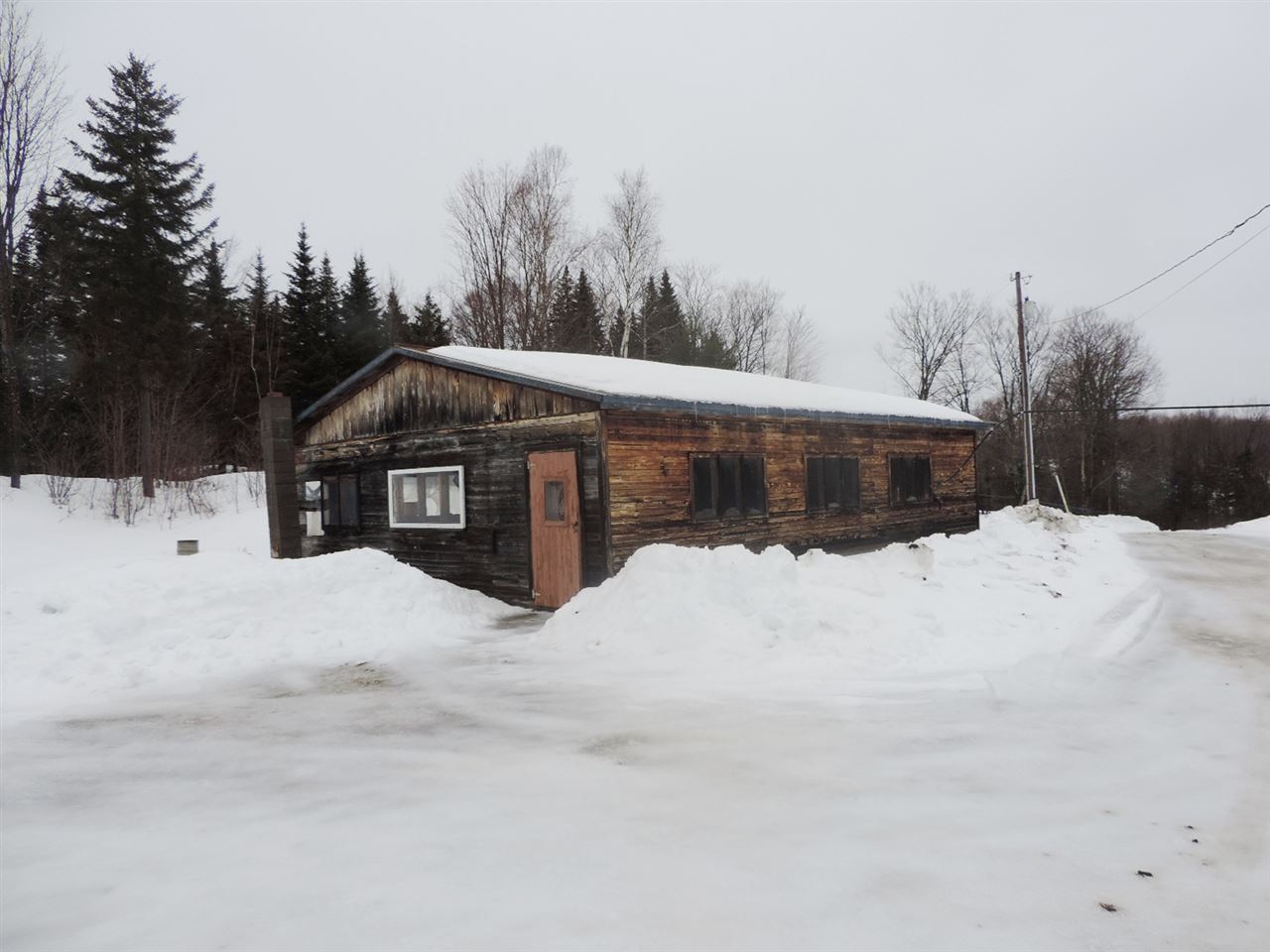 926 Whittier Road Derby, VT 05829 - Photo 10 of 16 Gallery Image 10