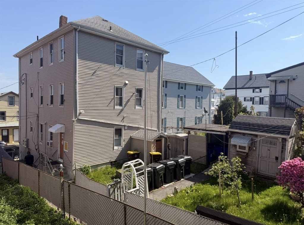 425 Division Street Fall River, MA 02721 - Photo 3 of 3