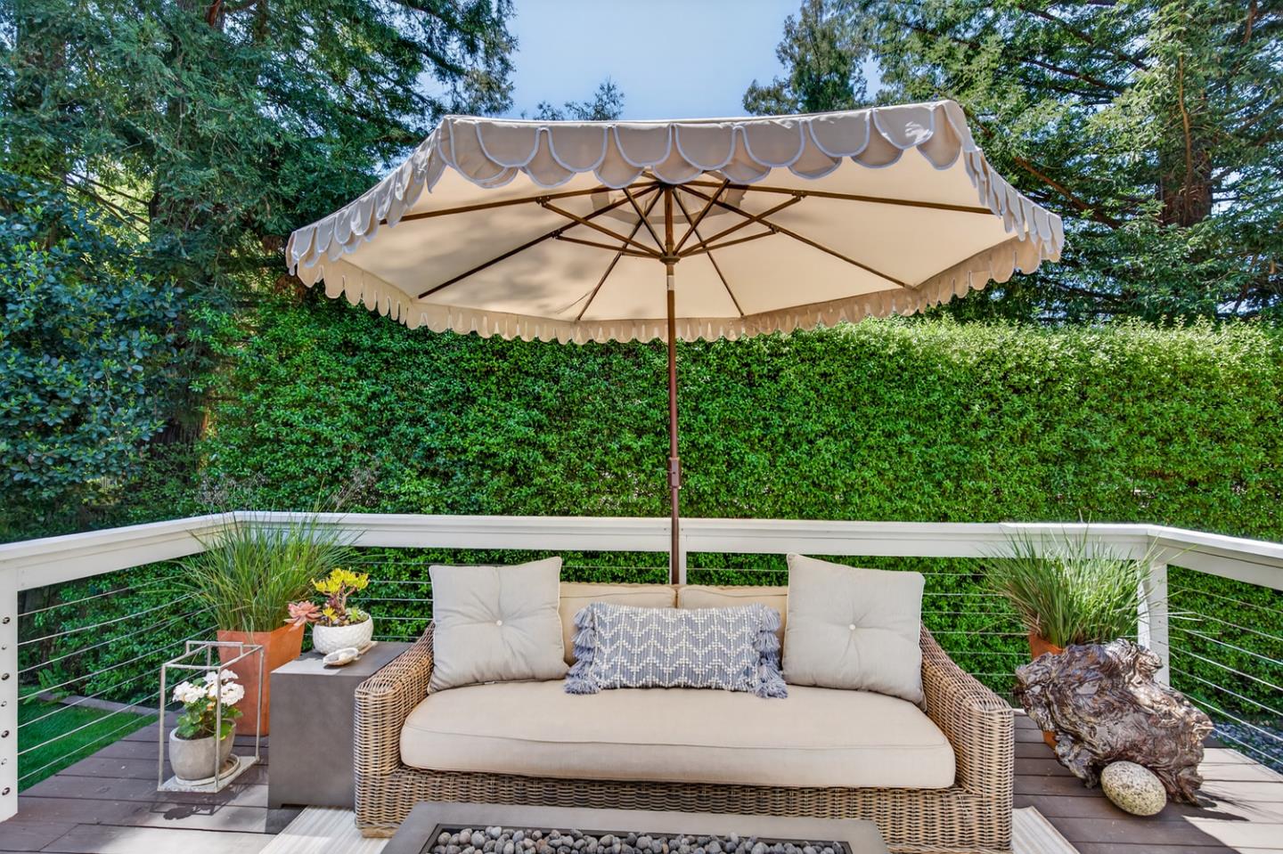 63 Ridge Court Woodside, CA 94062 - Photo 21 of 36 Gallery Image 21