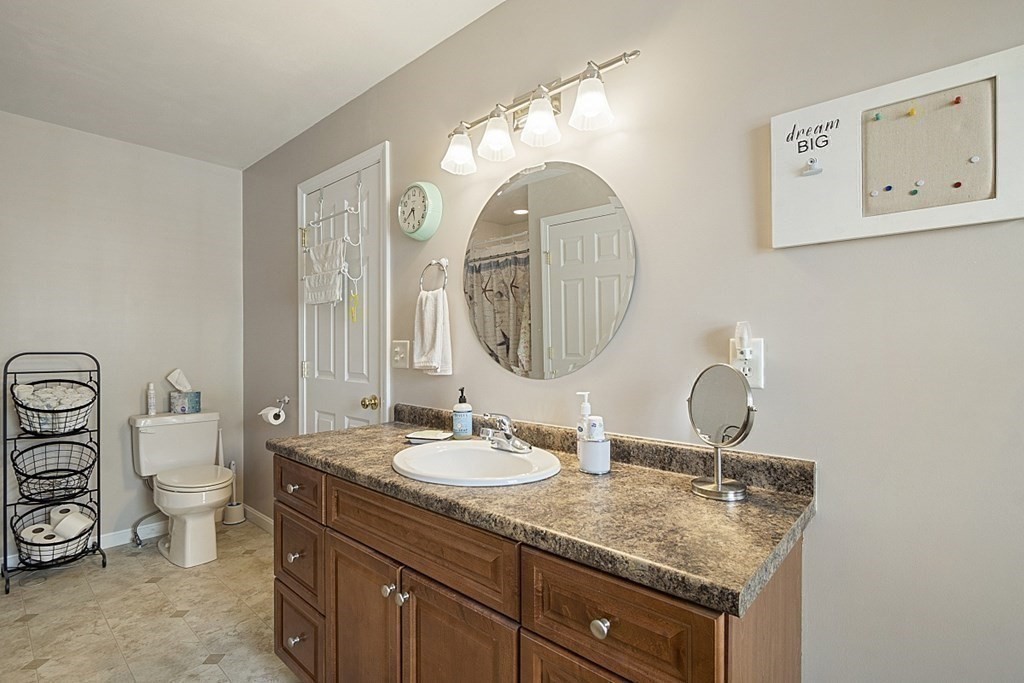 615 Nashua Road, Unit 8 Dracut, MA 01826 - Photo 24 of 39