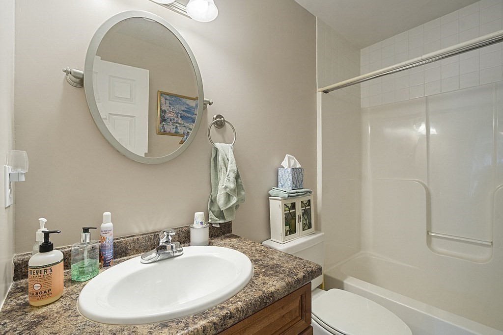 615 Nashua Road, Unit 8 Dracut, MA 01826 - Photo 30 of 39