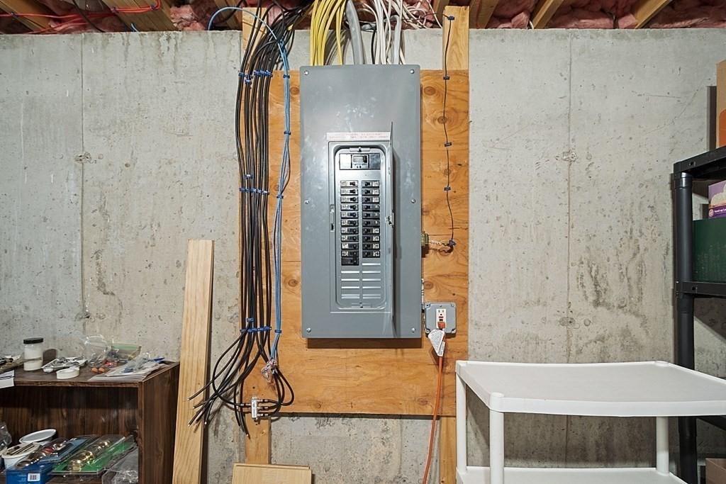 615 Nashua Road, Unit 8 Dracut, MA 01826 - Photo 37 of 39