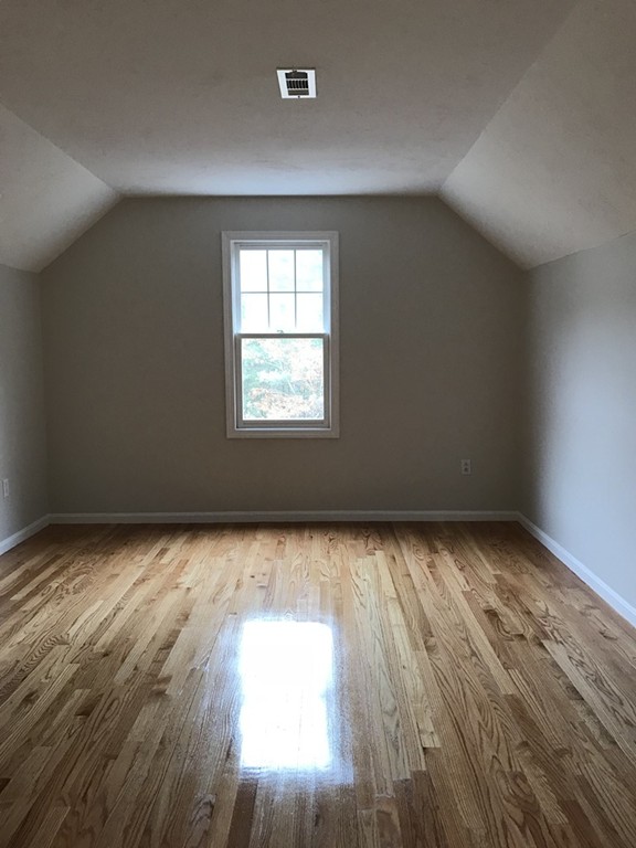 27 Cherokee Lane Walpole, MA 02081 - Photo 22 of 30 Gallery Image 22