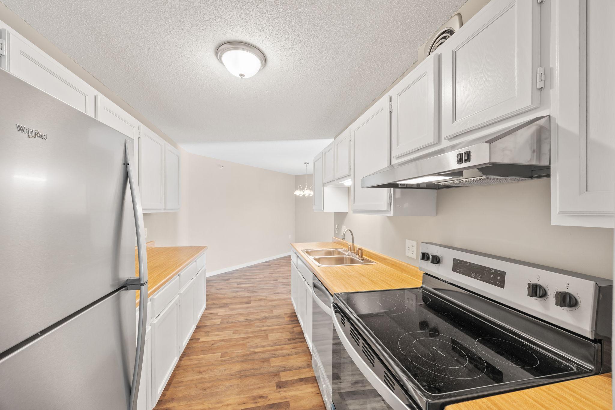 6615 Lake Shore Drive South, Unit 311 Richfield, MN 55423 - Photo 11 of 26