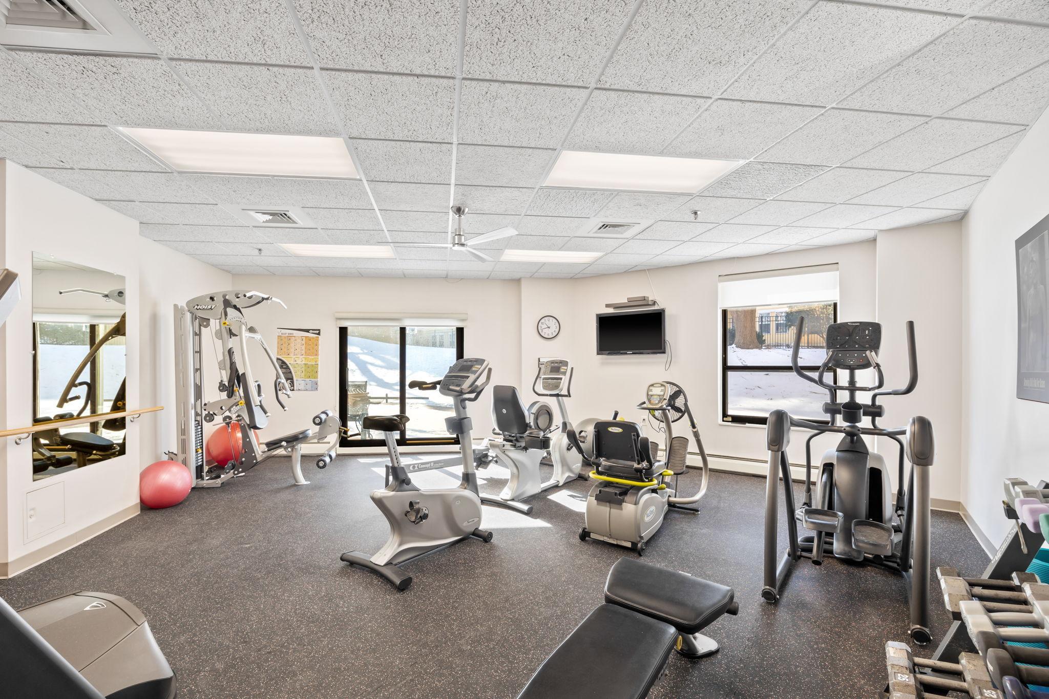 6615 Lake Shore Drive South, Unit 311 Richfield, MN 55423 - Photo 20 of 26