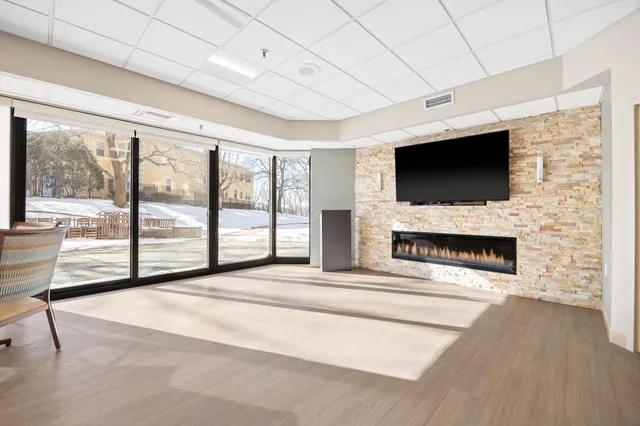 $119,000 | 6615 Lake Shore Drive South, Unit 311, Richfield, MN 55423