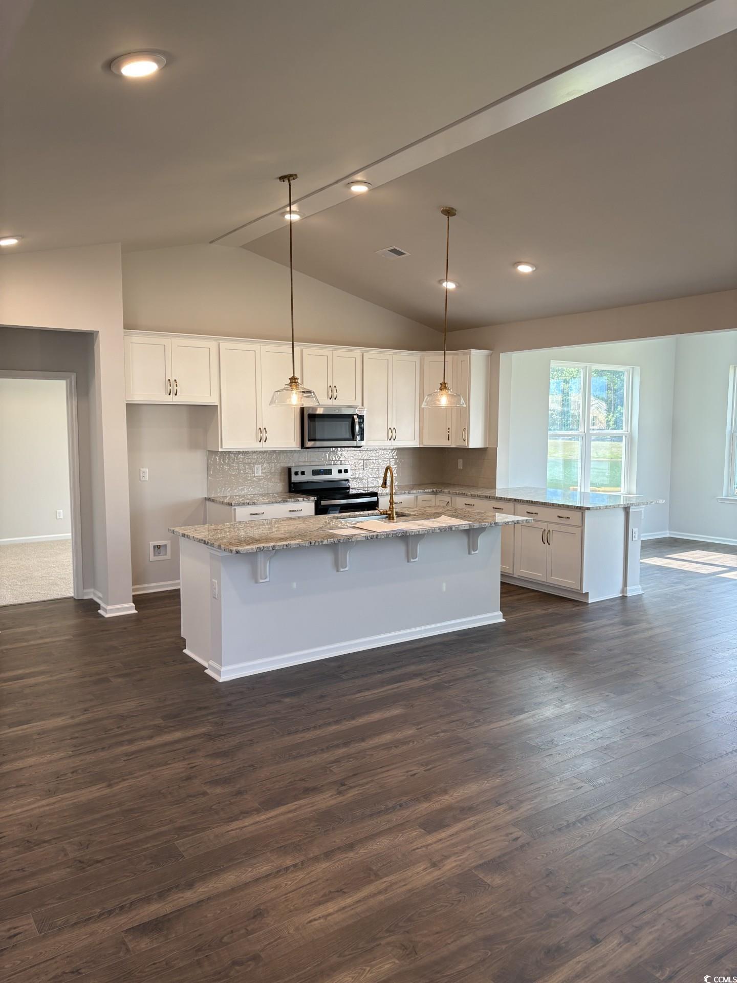 174 Glengrove Lane Murrells Inlet, SC 29576 - Photo 3 of 23 Gallery Image 3