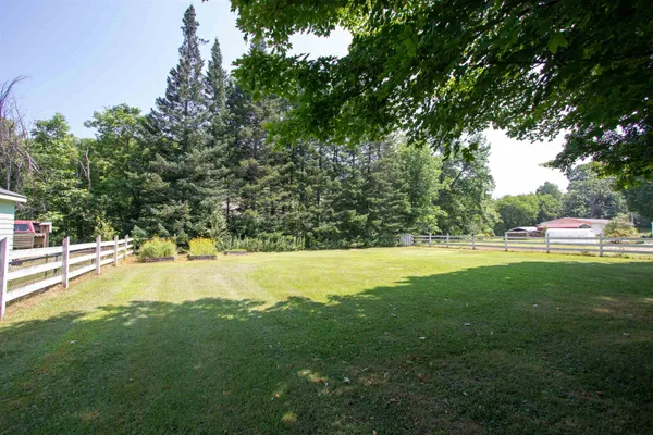 $285,000 | 411 Concord Avenue, St. Johnsbury, VT 05819
