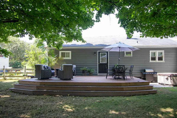 $285,000 | 411 Concord Avenue, St. Johnsbury, VT 05819