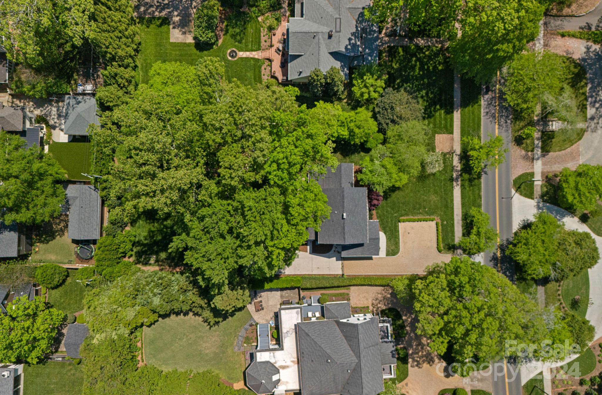 2025 Sharon Road Charlotte, NC 28207 - Photo 25 of 38 Gallery Image 25
