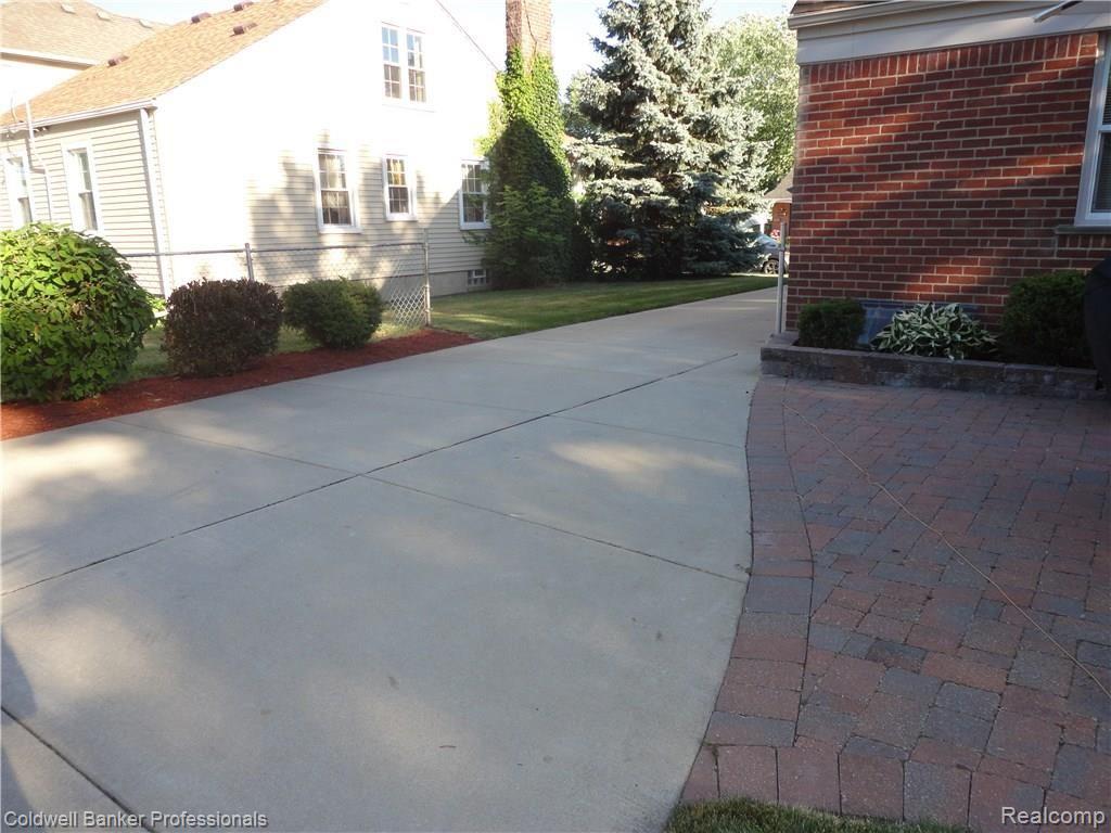 1312 Princeton Road Berkley, MI 48072 - Photo 40 of 41 K4.JPG