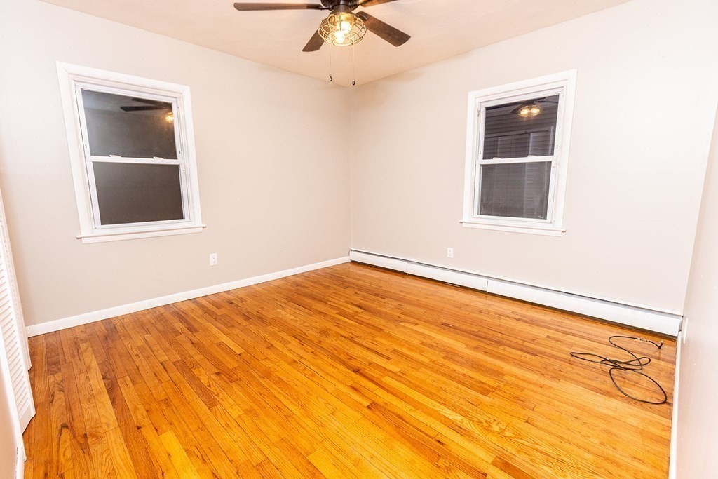 376 Hermitage Drive Springfield, MA 01129 - Photo 19 of 34 a view of an empty room with a window