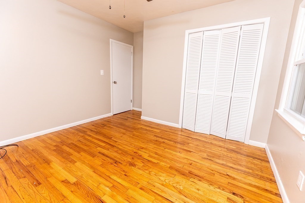 376 Hermitage Drive Springfield, MA 01129 - Photo 21 of 34 a bedroom with a bed and a window