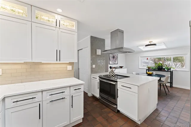 $1,250,000 | 473 Winding Road North, Ardsley, NY 10502