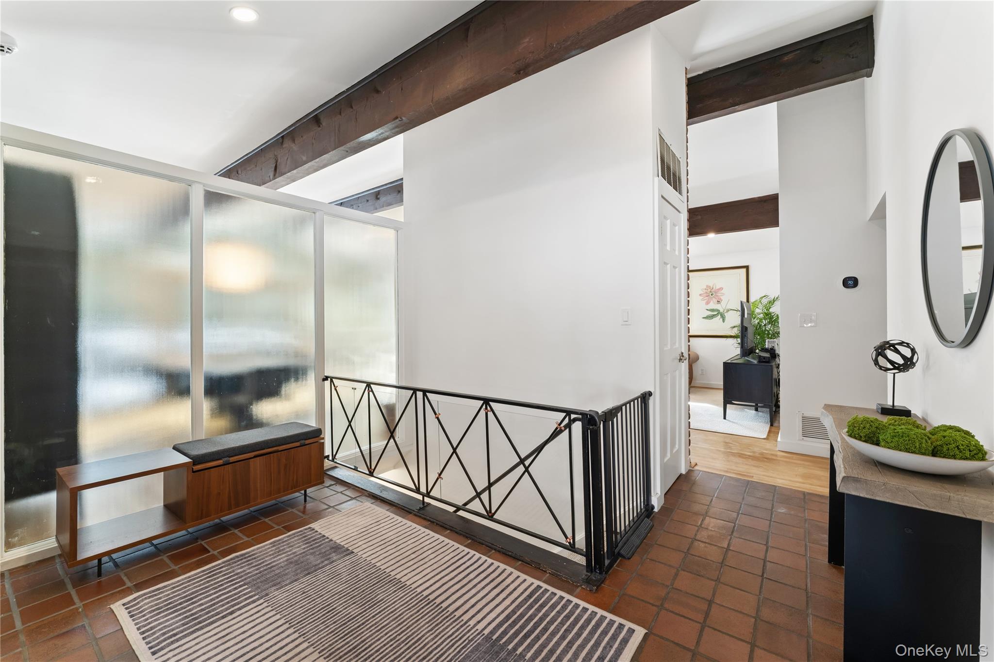 473 Winding Road North Ardsley, NY 10502 - Photo 3 of 40