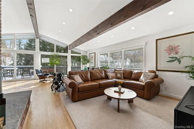 $1,250,000 | 473 Winding Road North, Ardsley, NY 10502