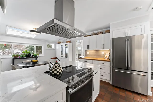 $1,250,000 | 473 Winding Road North, Ardsley, NY 10502