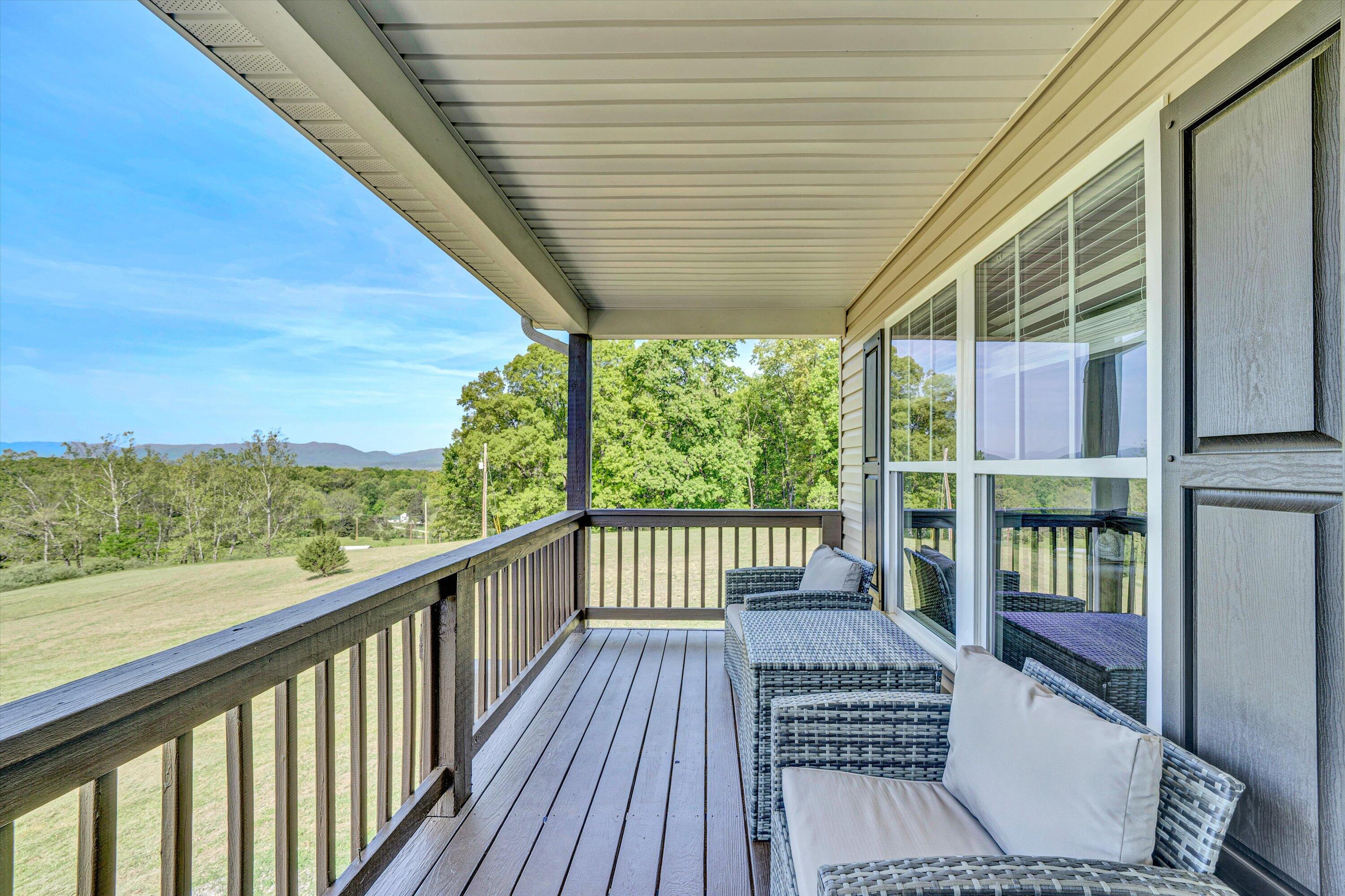 1410 Flowing Spring Road Buchanan, VA 24066 - Photo 7 of 63 07-DSC00076