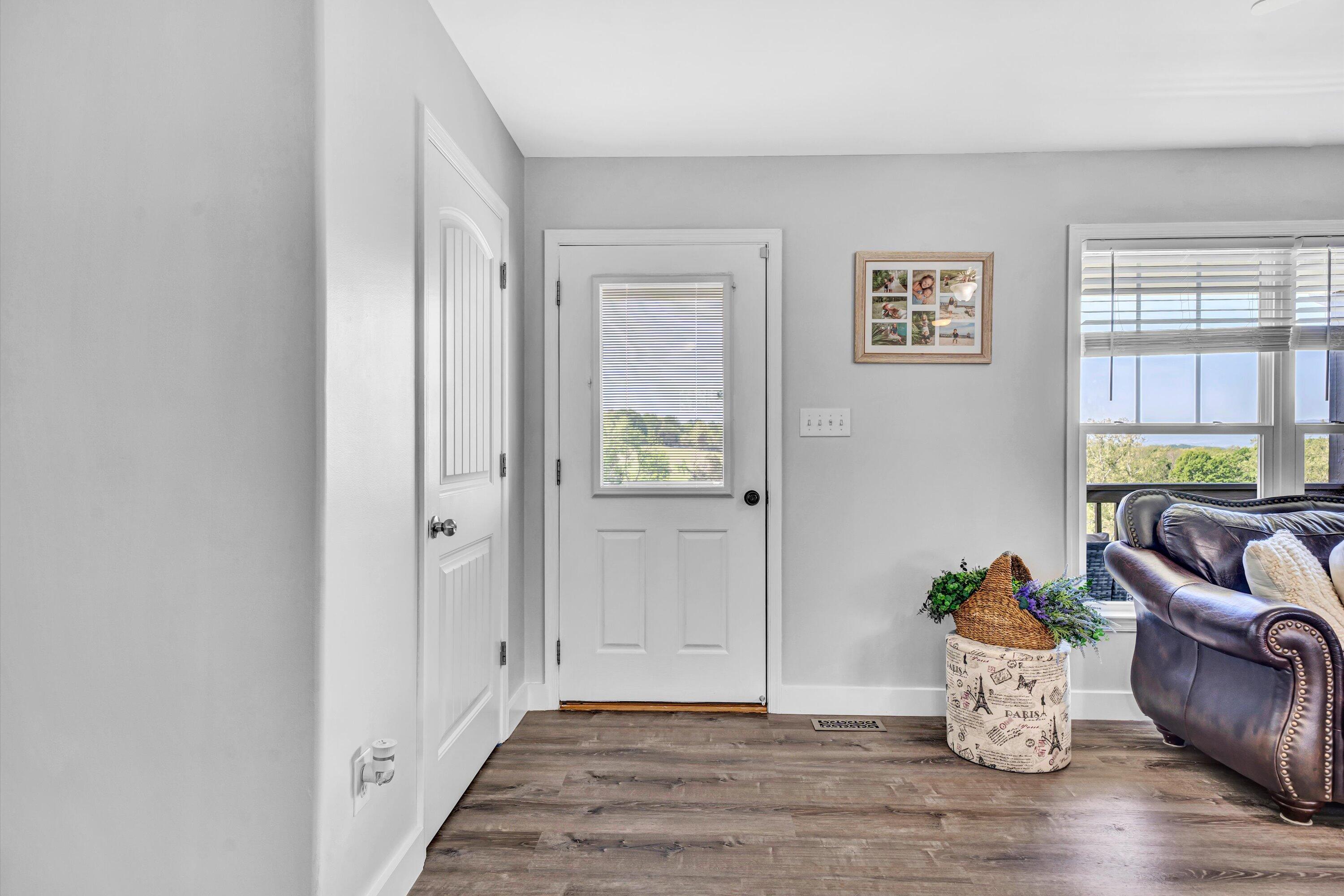 1410 Flowing Spring Road Buchanan, VA 24066 - Photo 9 of 63 09-DSC00031