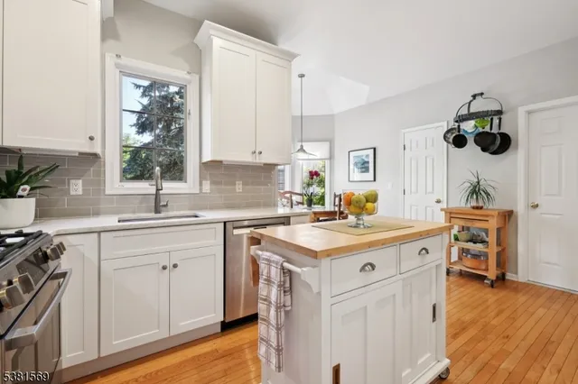 $789,000 | 1030 Smith Manor Boulevard, West Orange, NJ 07052