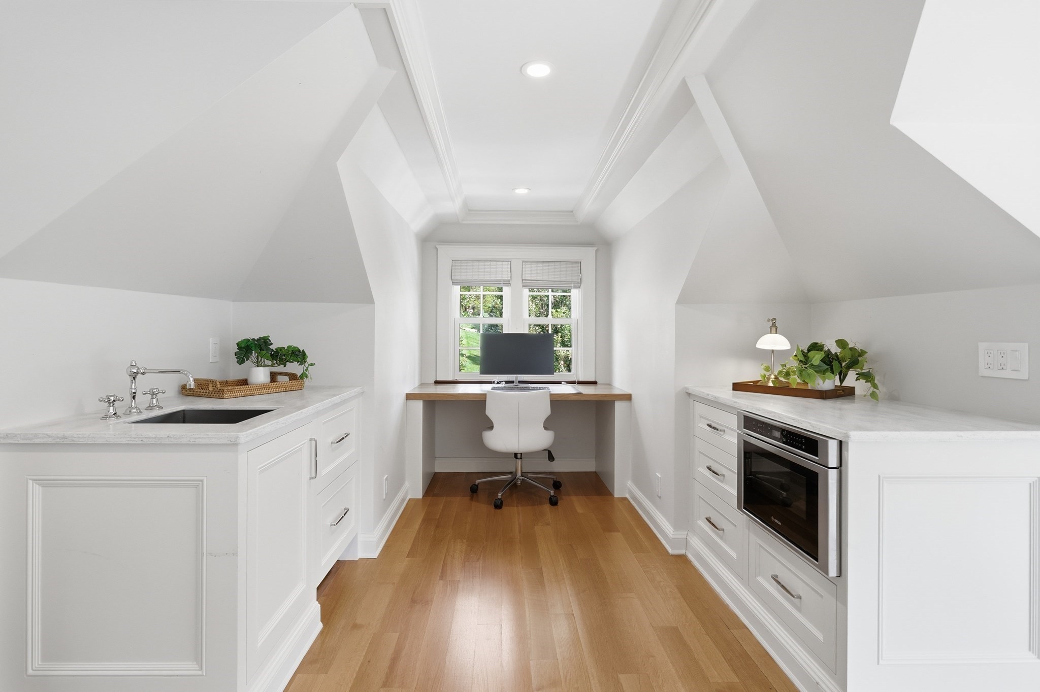 55 Estabrook Road Concord, MA 01742 - Photo 31 of 41 Gallery Image 31