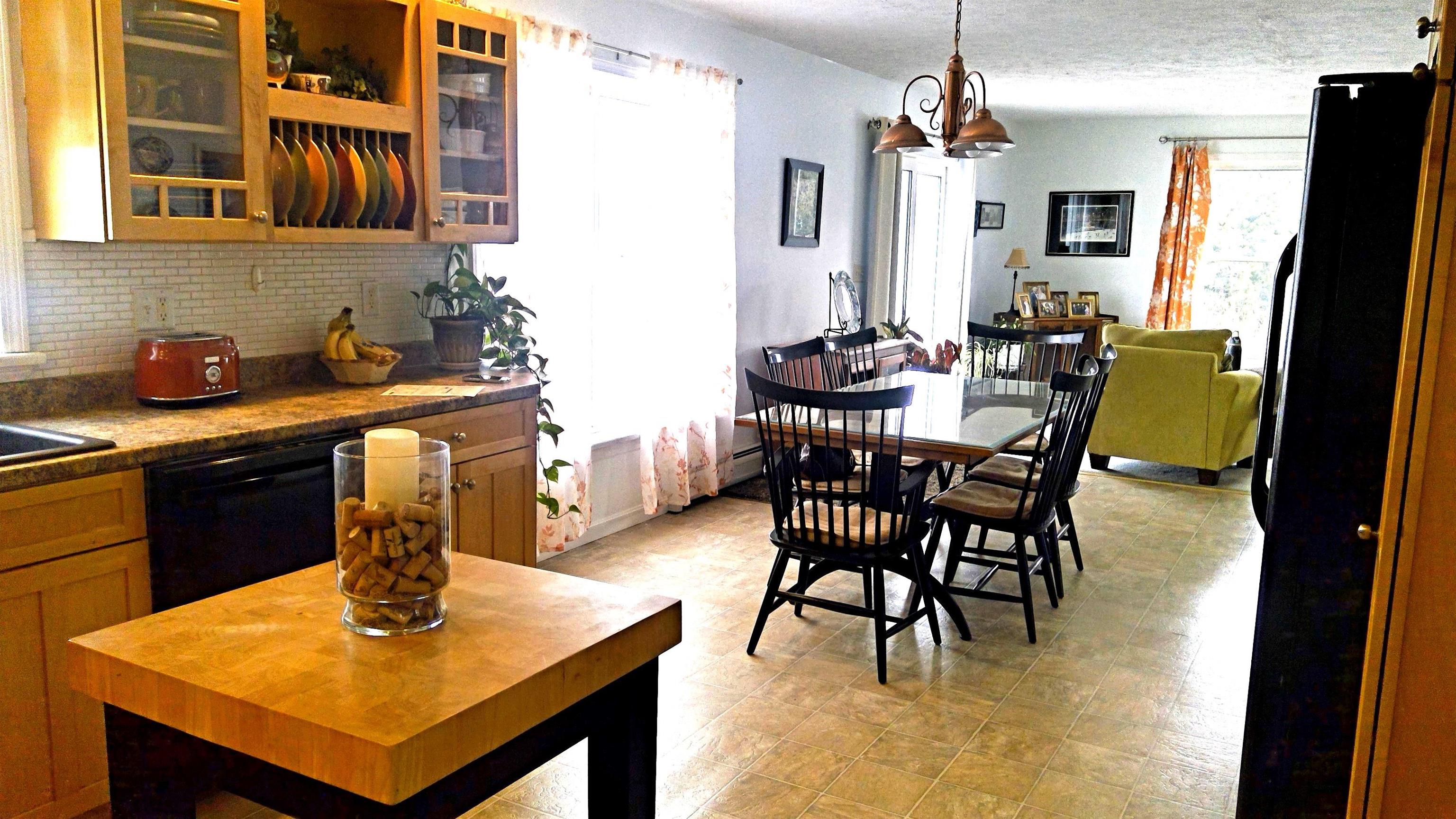 325 Maquam Shore Road Swanton, VT 05488 - Photo 7 of 26