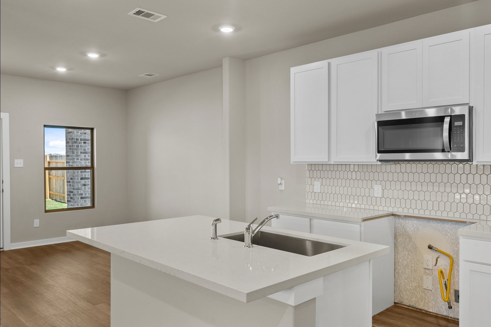2903 Wind Cave Lane Rosharon, TX 77583 - Photo 6 of 32 representative photo