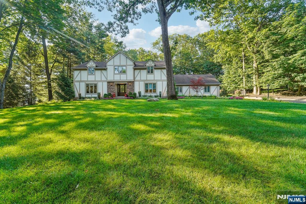 7 Colona Road Wayne, NJ 07470 - Photo 2 of 48