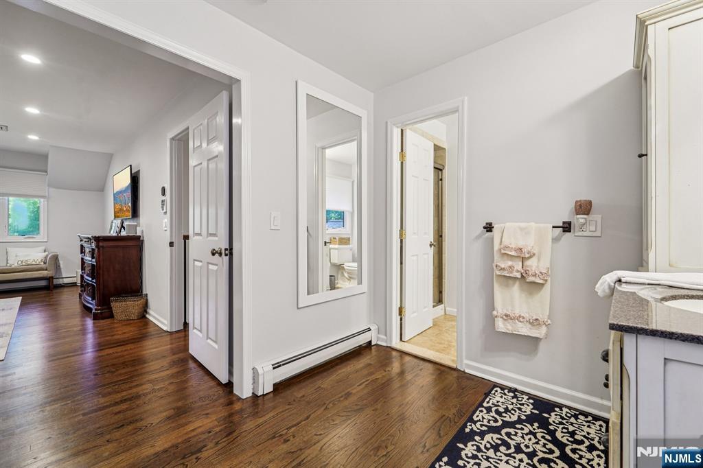 7 Colona Road Wayne, NJ 07470 - Photo 21 of 48